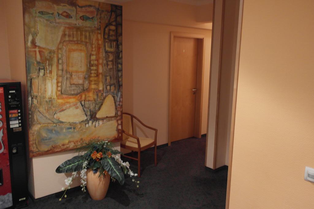 Hotel Jahnhaus Langenfeld  Dış mekan fotoğraf
